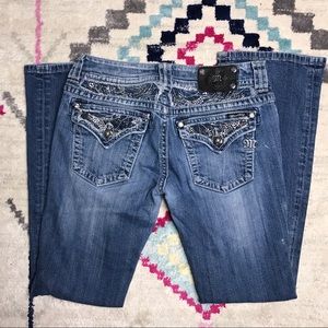 Miss Me Bootcut Jean in size 29